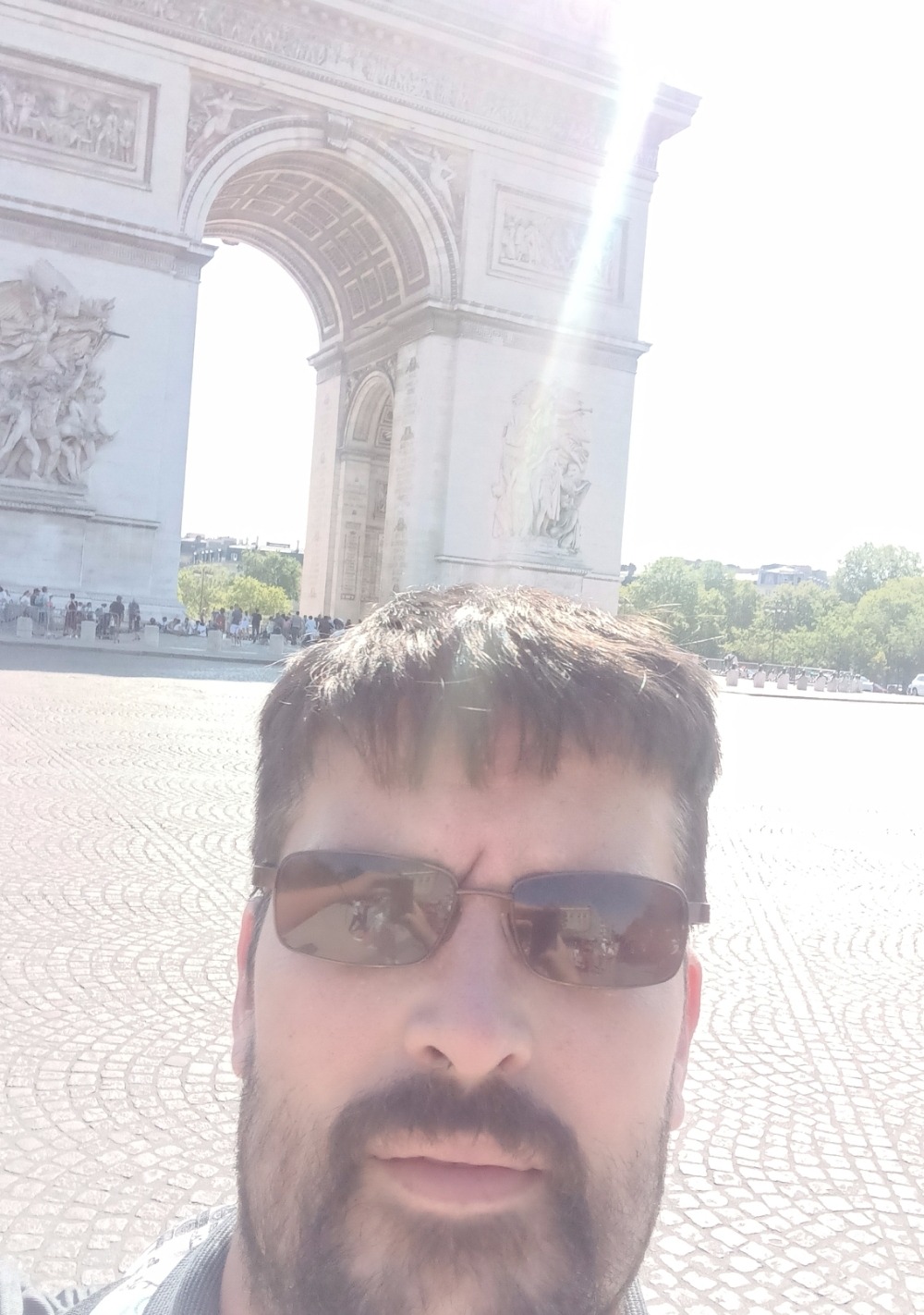 Profil de Kayvan, 44 ans, Annonce Coquine à Meikirch