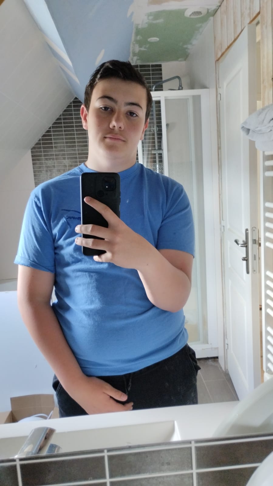 Profil de Illyas, 24 ans, Annonce Coquine à Sévery