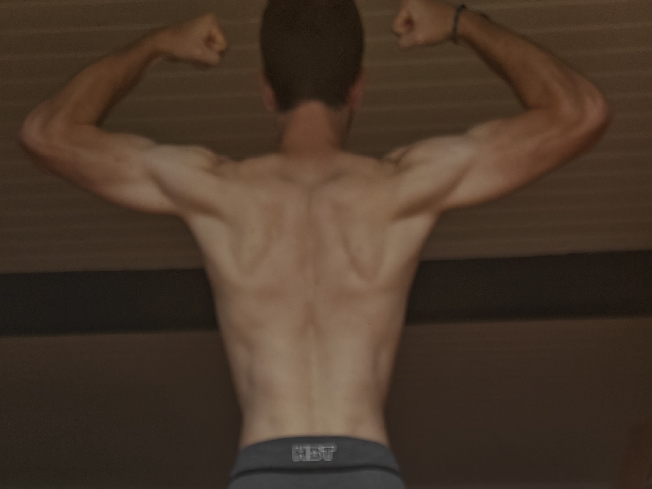 Profil de Krystian, 24 ans, Annonce Coquine à St-Barthélemy VD