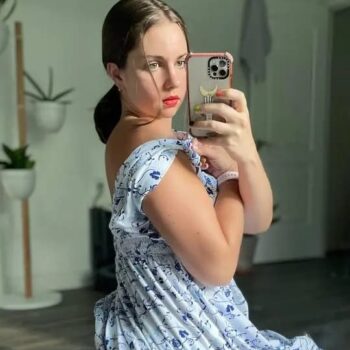 Profil de Odeline, 29 ans, Annonce Coquine à Enges