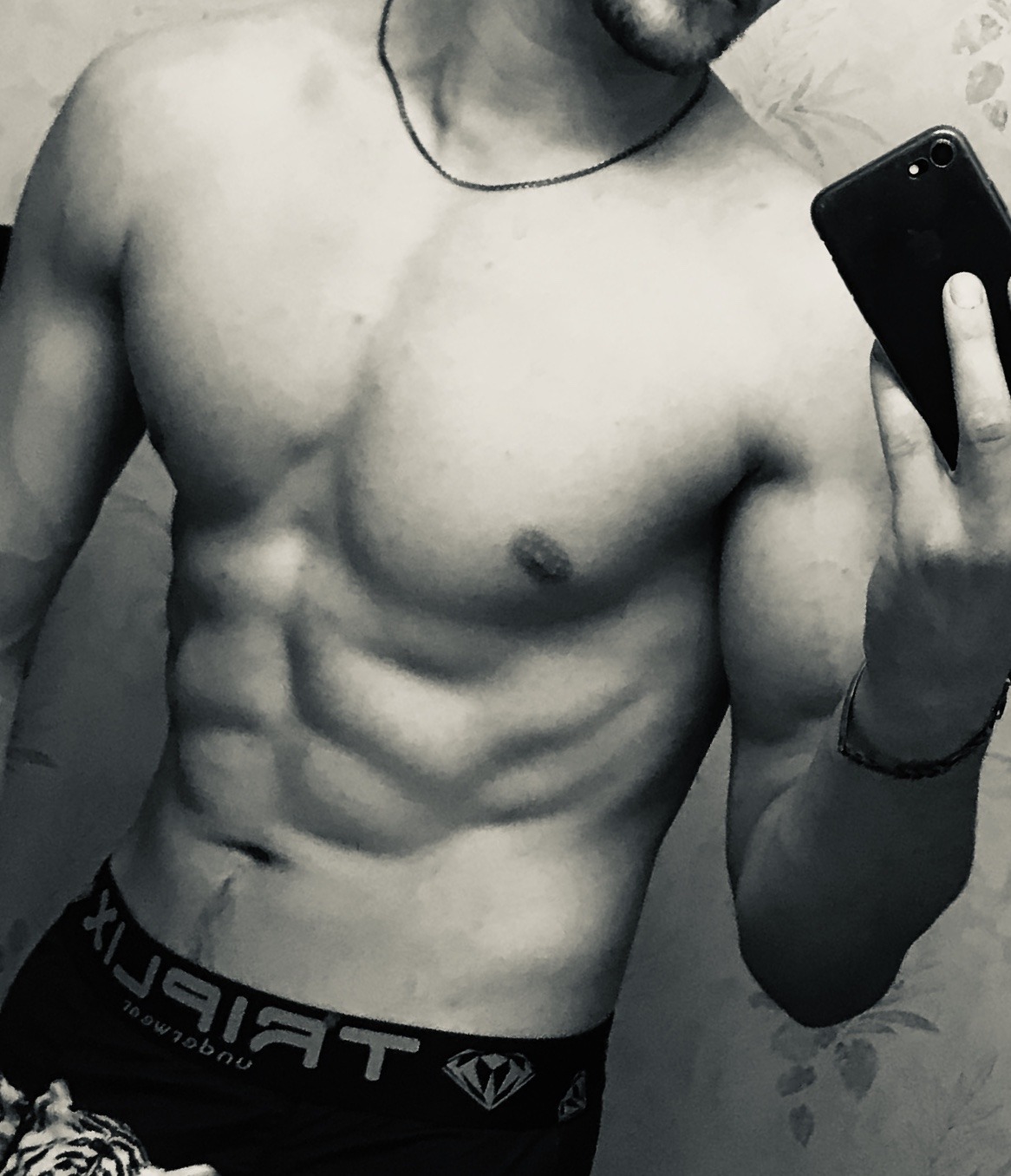 Profil de Lucca, 27 ans, Annonce Coquine à Salenstein