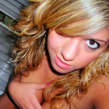 Profil de Guenola, 31 ans, Annonce Coquine à Froideville