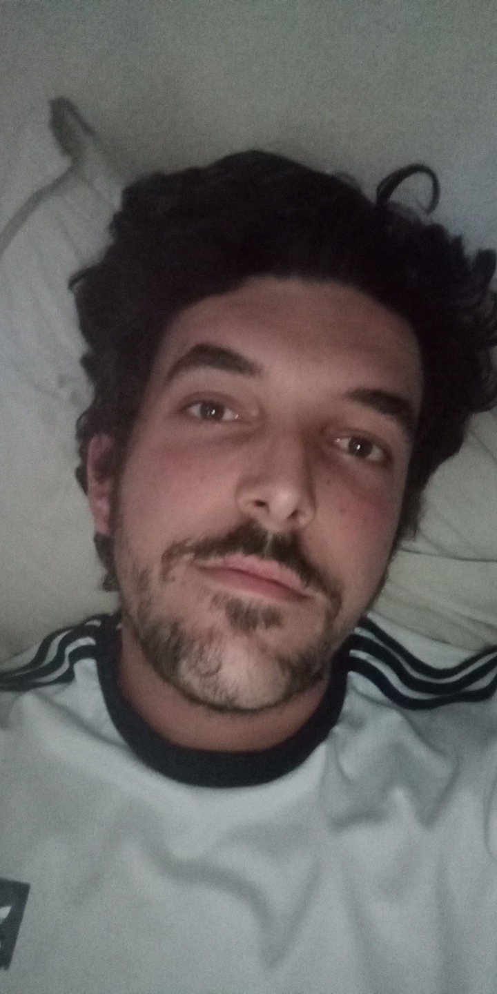 Profil de Guilherm, 26 ans, Annonce Coquine à Honau