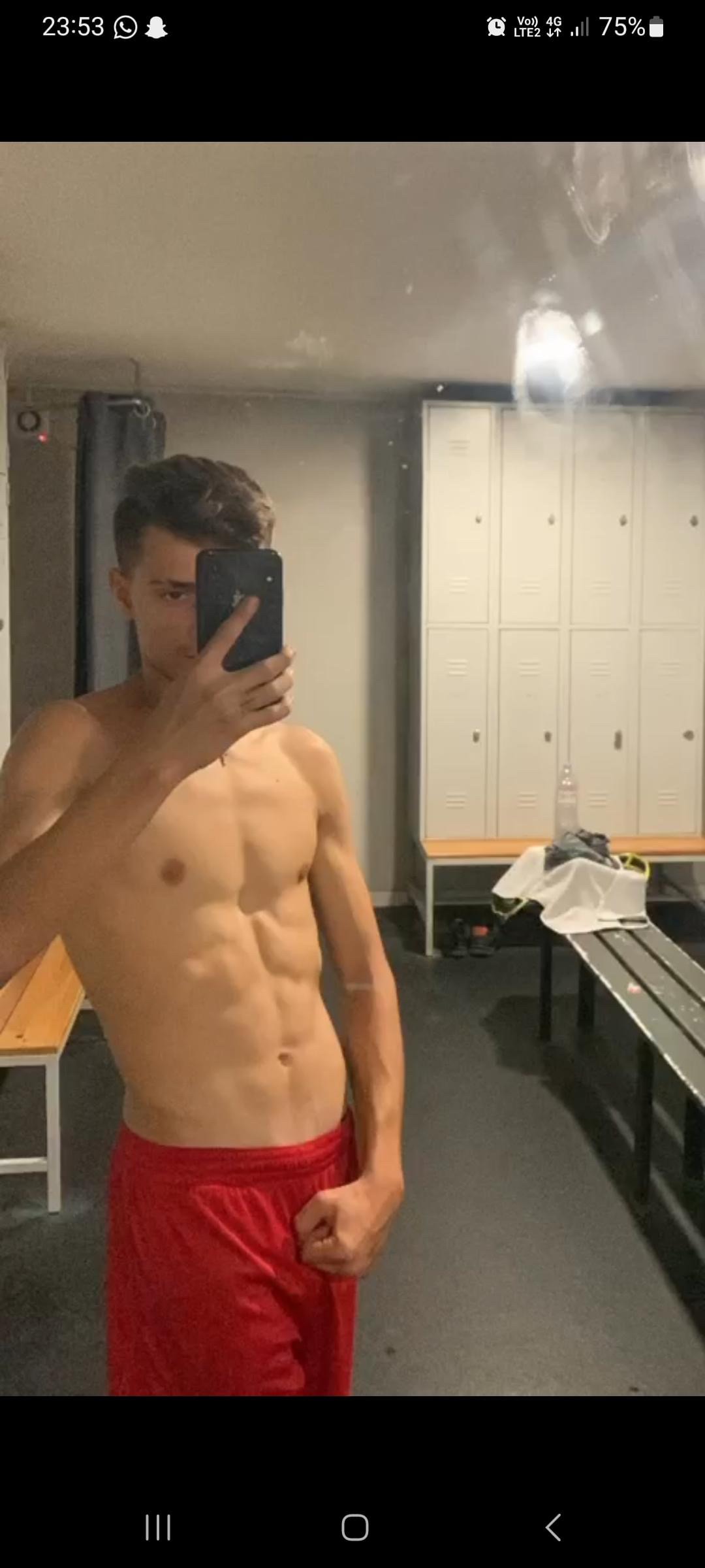 Profil de Alann, 20 ans, Annonce Coquine à Uffikon