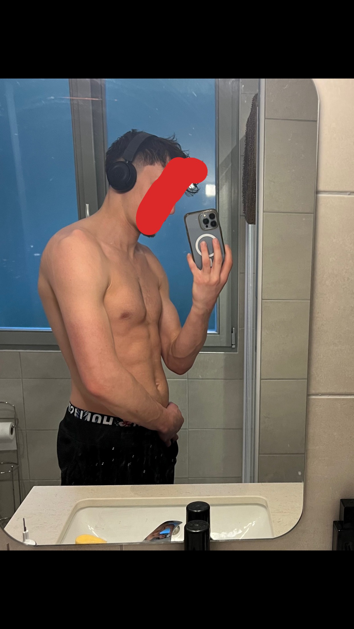 Profil de Farez, 23 ans, Annonce Coquine à Wasterkingen