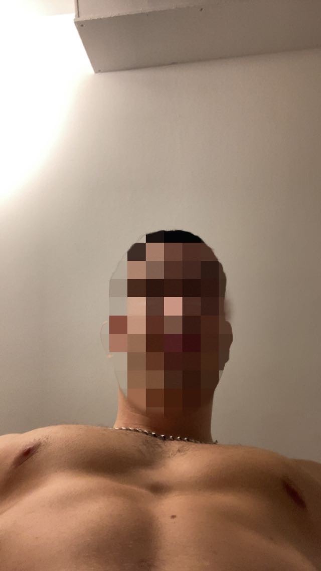 Profil de Warrick, 23 ans, Annonce Coquine à Aeschau
