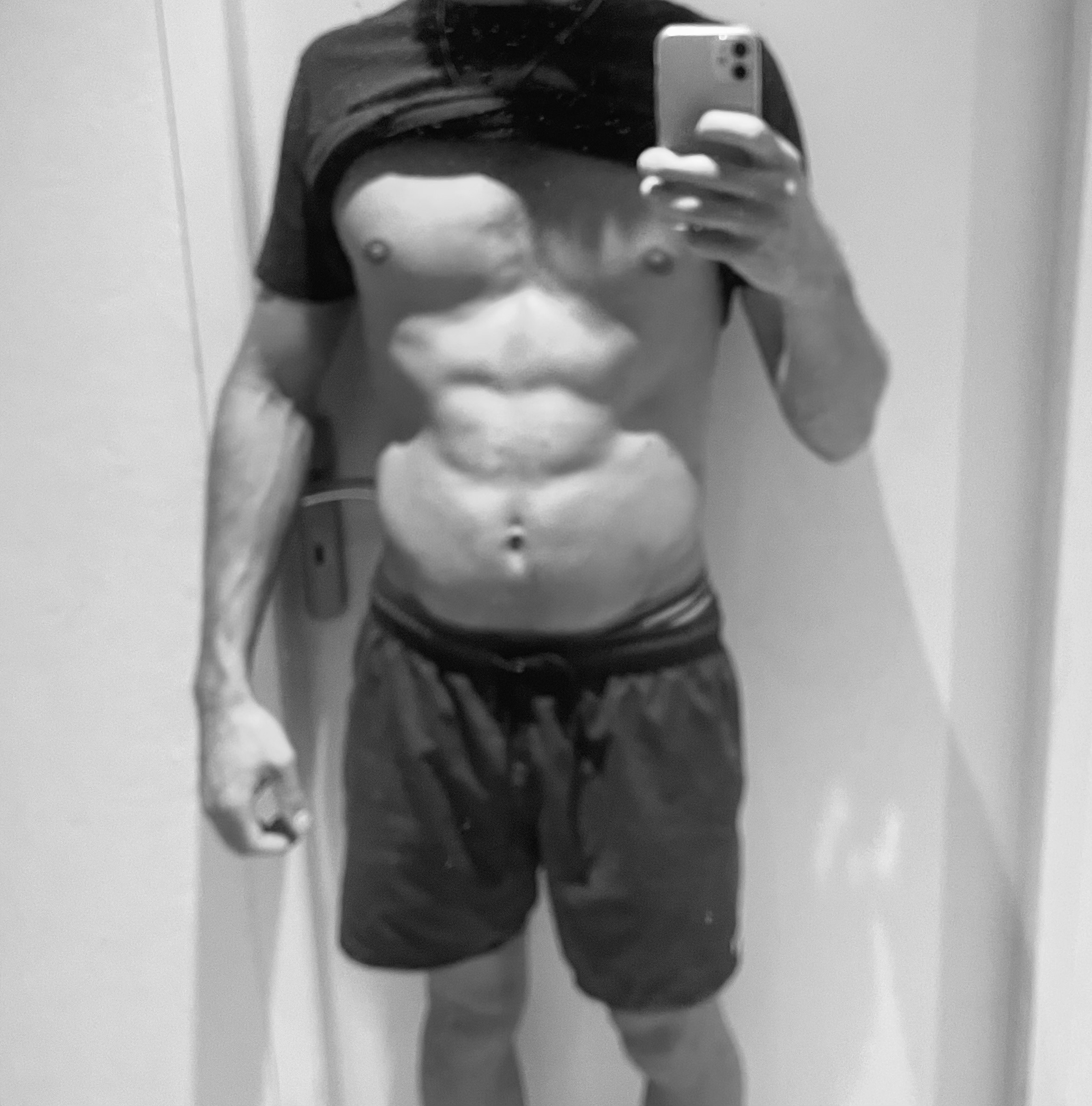 Profil de Ronan, 26 ans, Annonce Coquine à Oggio