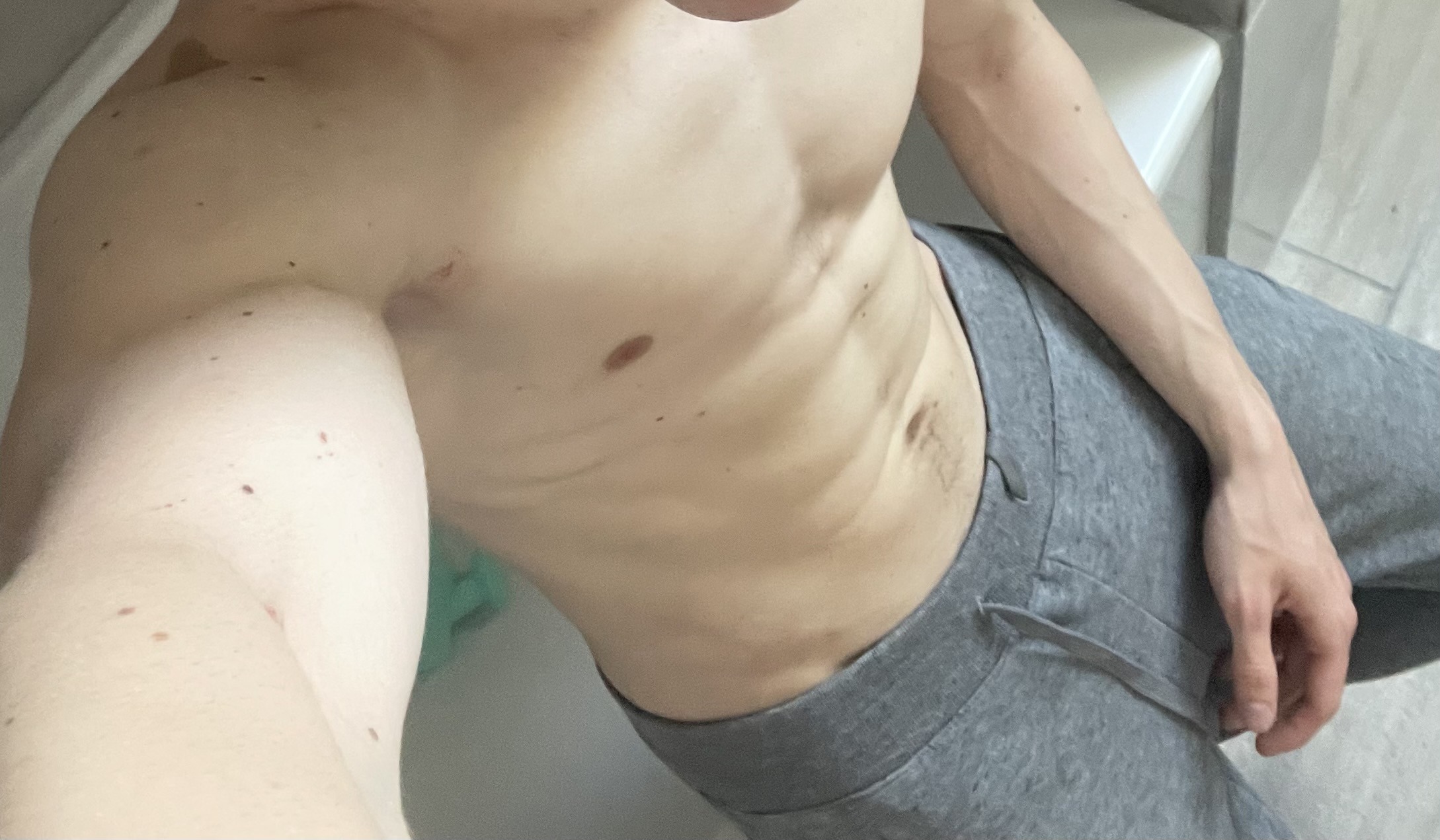 Profil de Fausto, 22 ans, Annonce Coquine à Rothenthurm