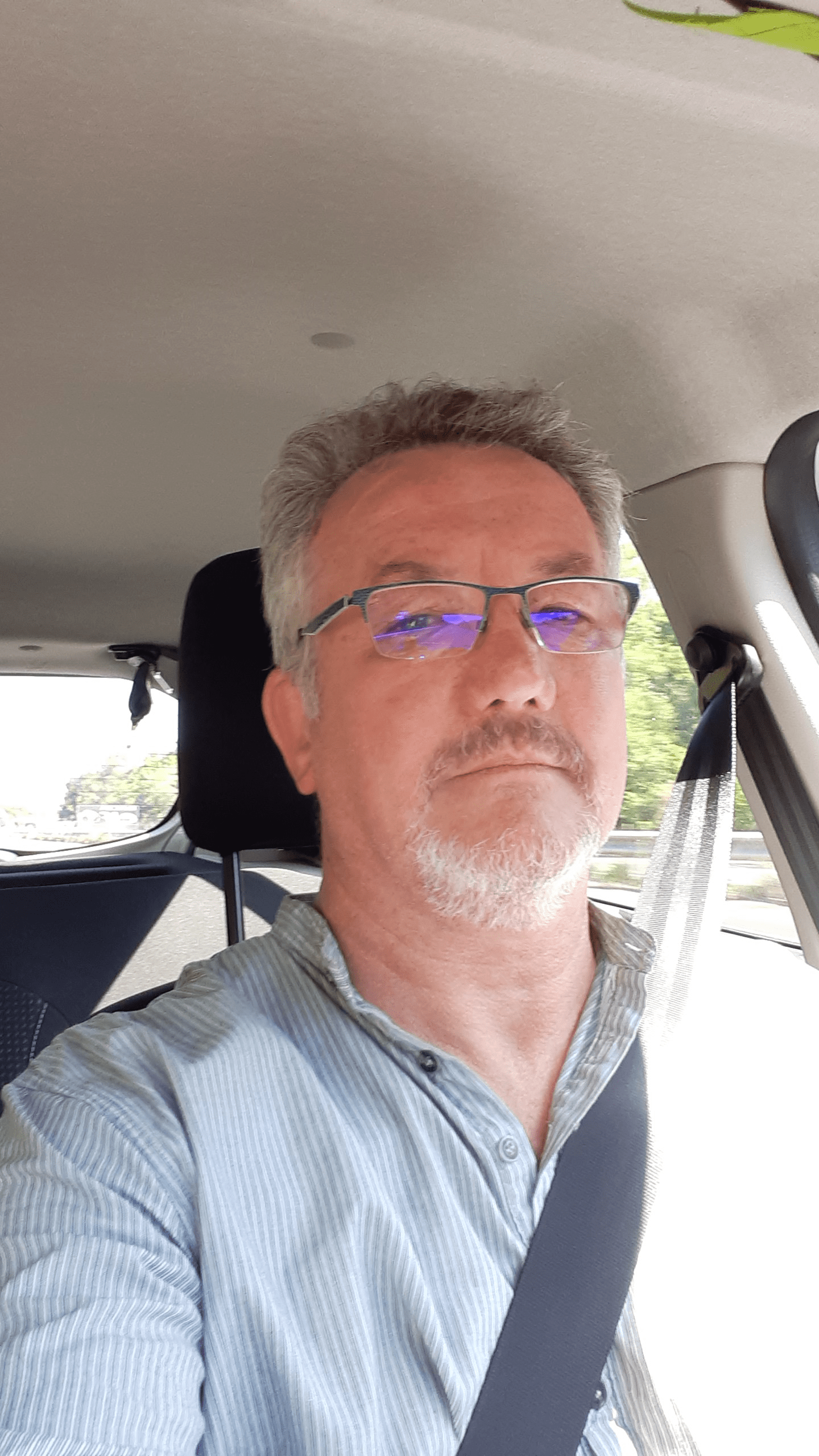 Profil de Lucien, 55 ans, Annonce Coquine à Kriechenwil