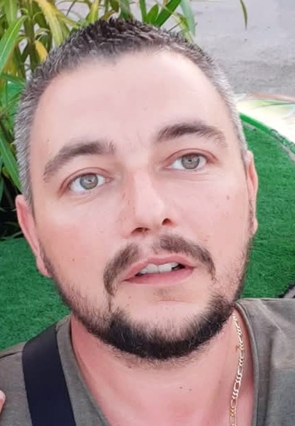 Profil de Romeu, 42 ans, Annonce Coquine à Champoz