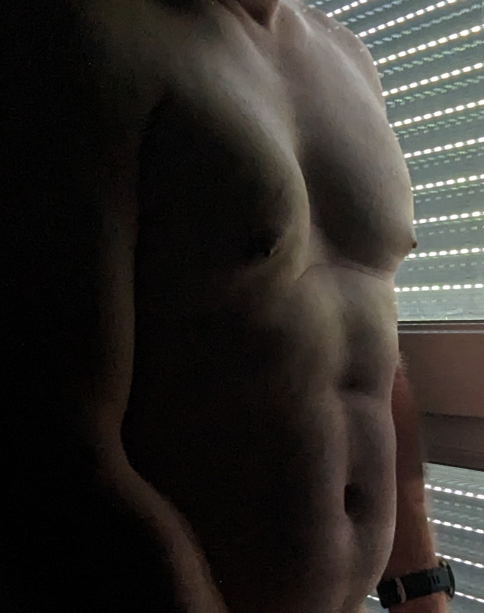 Profil de Ryo, 41 ans, Annonce Coquine à Bubendorf