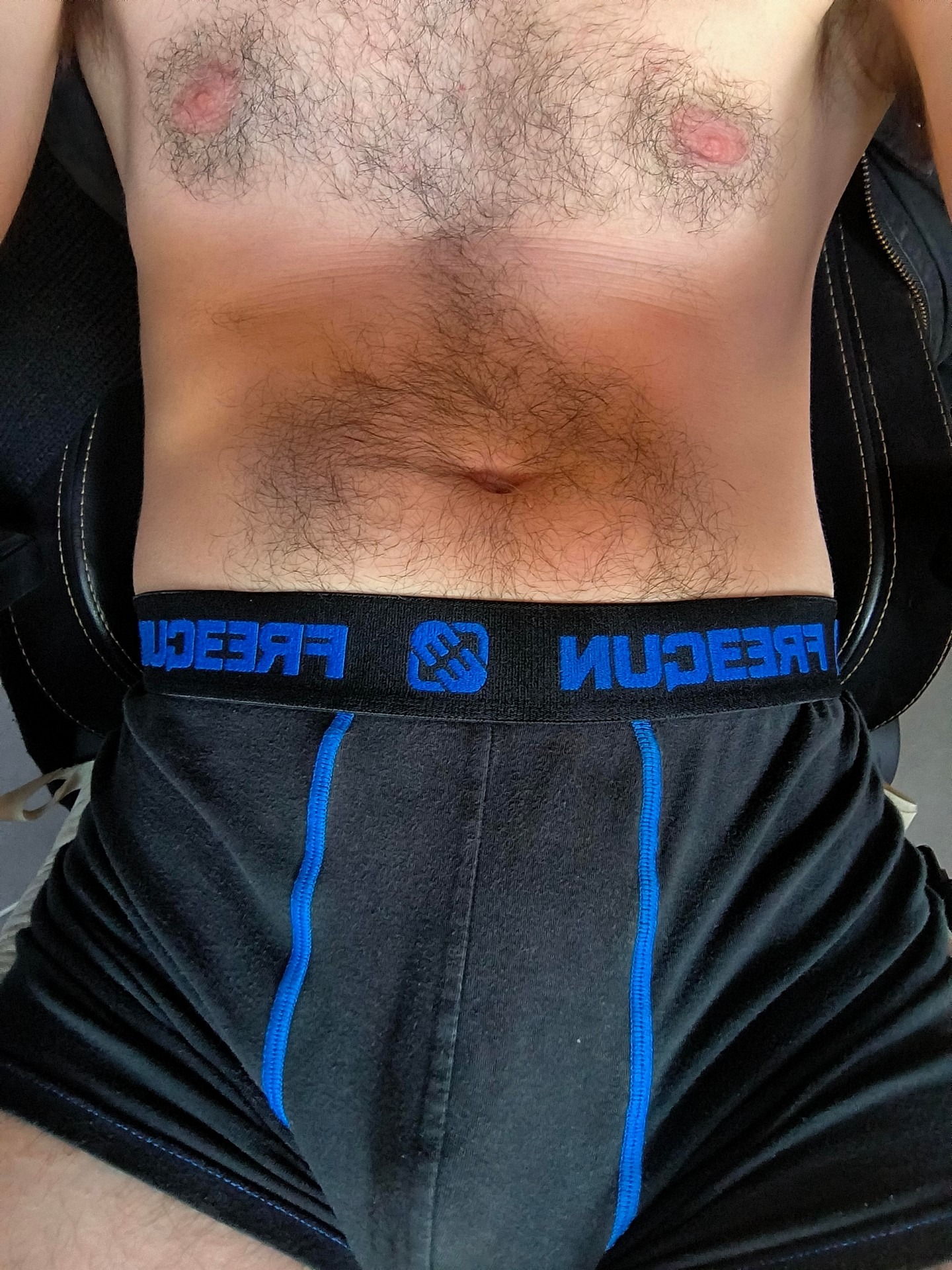 Profil de Djemil, 40 ans, Annonce Coquine à Kippel
