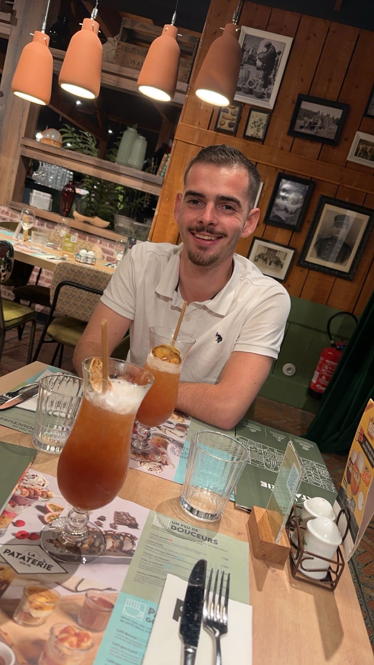Profil de Harisson, 23 ans, Annonce Coquine à Céligny