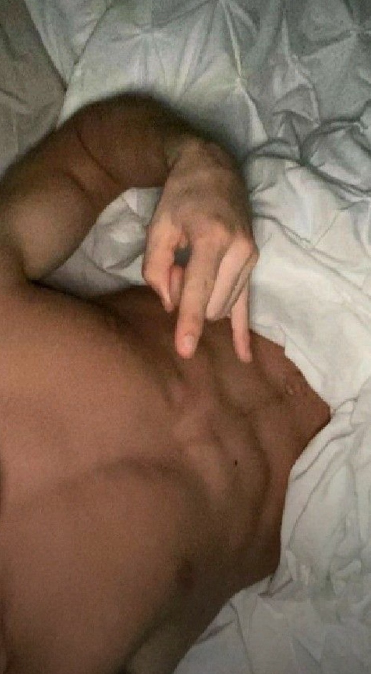 Profil de Yassin, 25 ans, Annonce Coquine à Vucherens