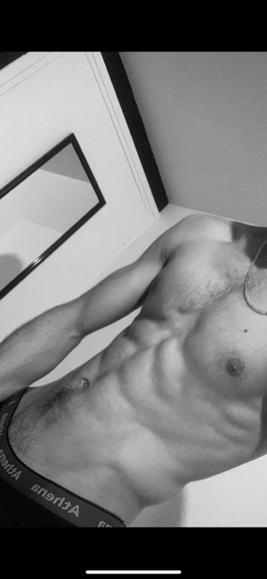 Profil de Iann, 24 ans, Annonce Coquine à Thalwil