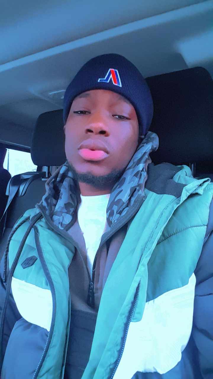 Profil de Drago, 24 ans, Annonce Coquine à Dotzigen