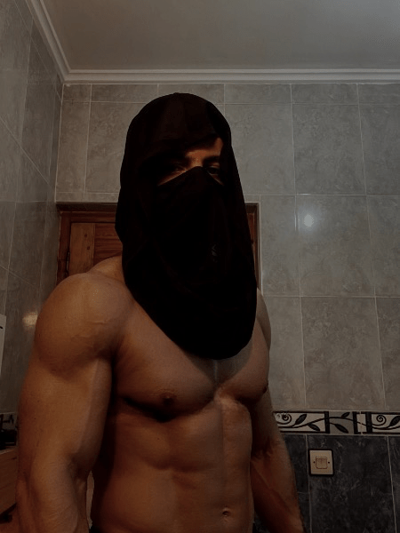 Profil de Camerone, 21 ans, Annonce Coquine à Liesberg