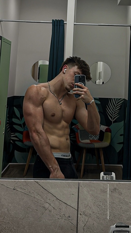 Profil de Elamine, 18 ans, Annonce Coquine à Conthey