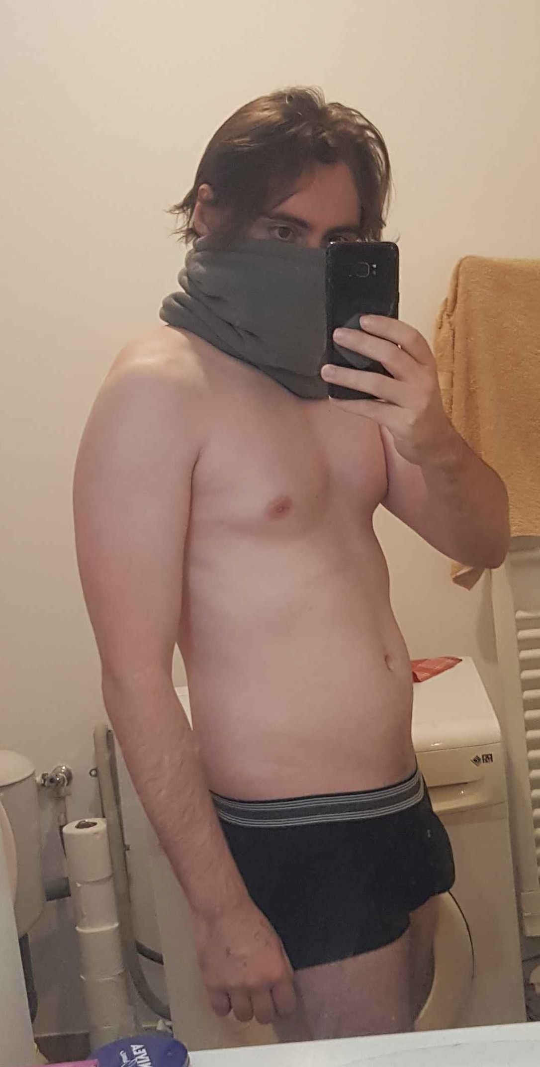 Profil de Vincenzo, 25 ans, Annonce Coquine à Nottwil