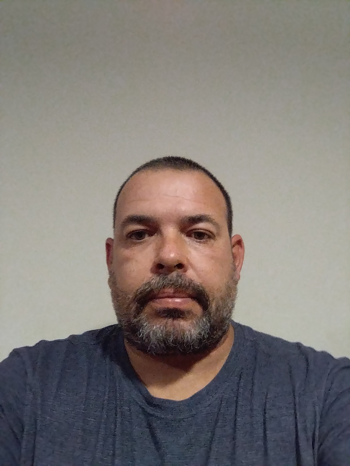 Profil de Goncalo, 48 ans, Annonce Coquine à Leuggern