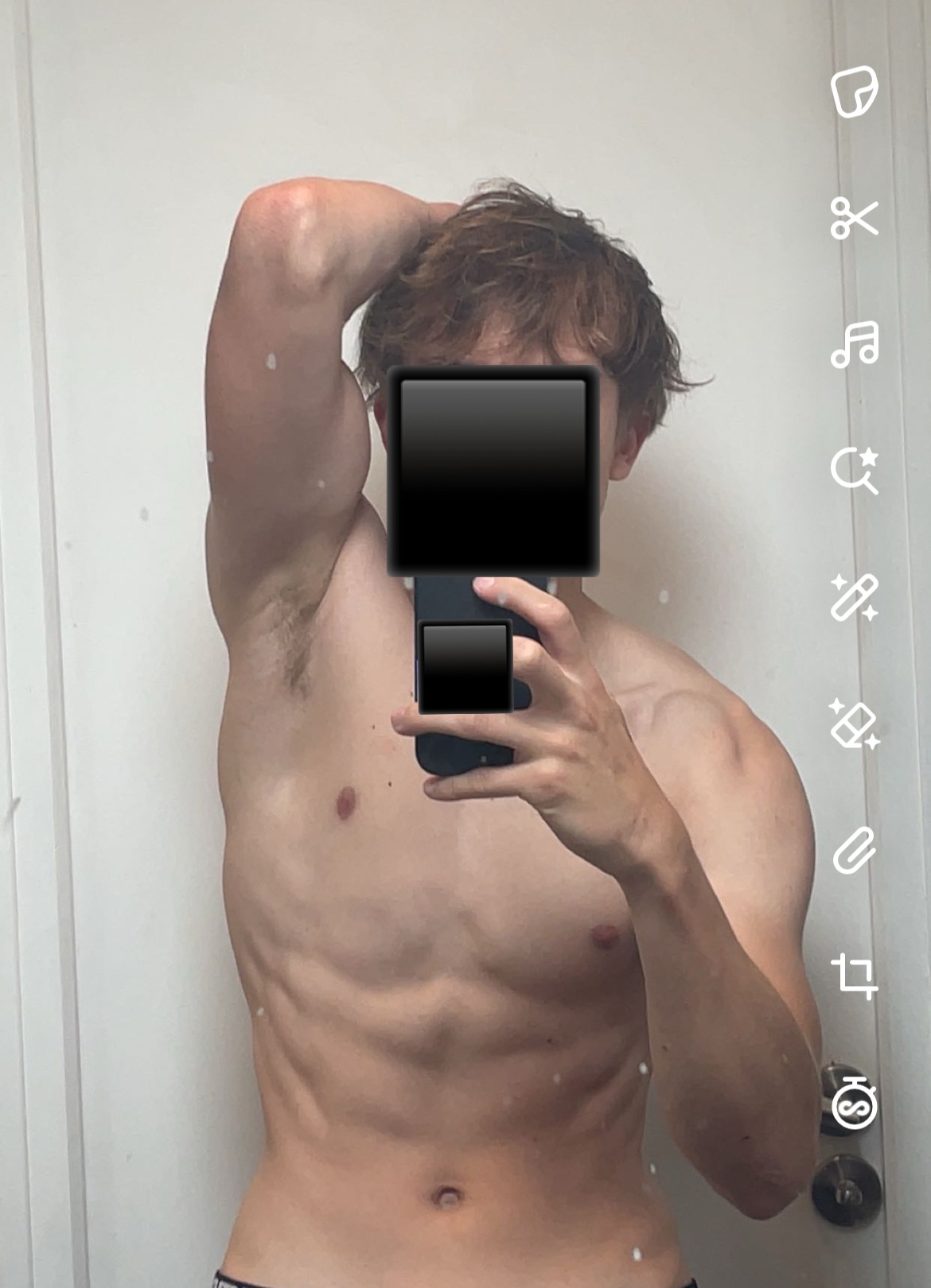 Profil de Gaëtan, 18 ans, Annonce Coquine à Penthéréaz