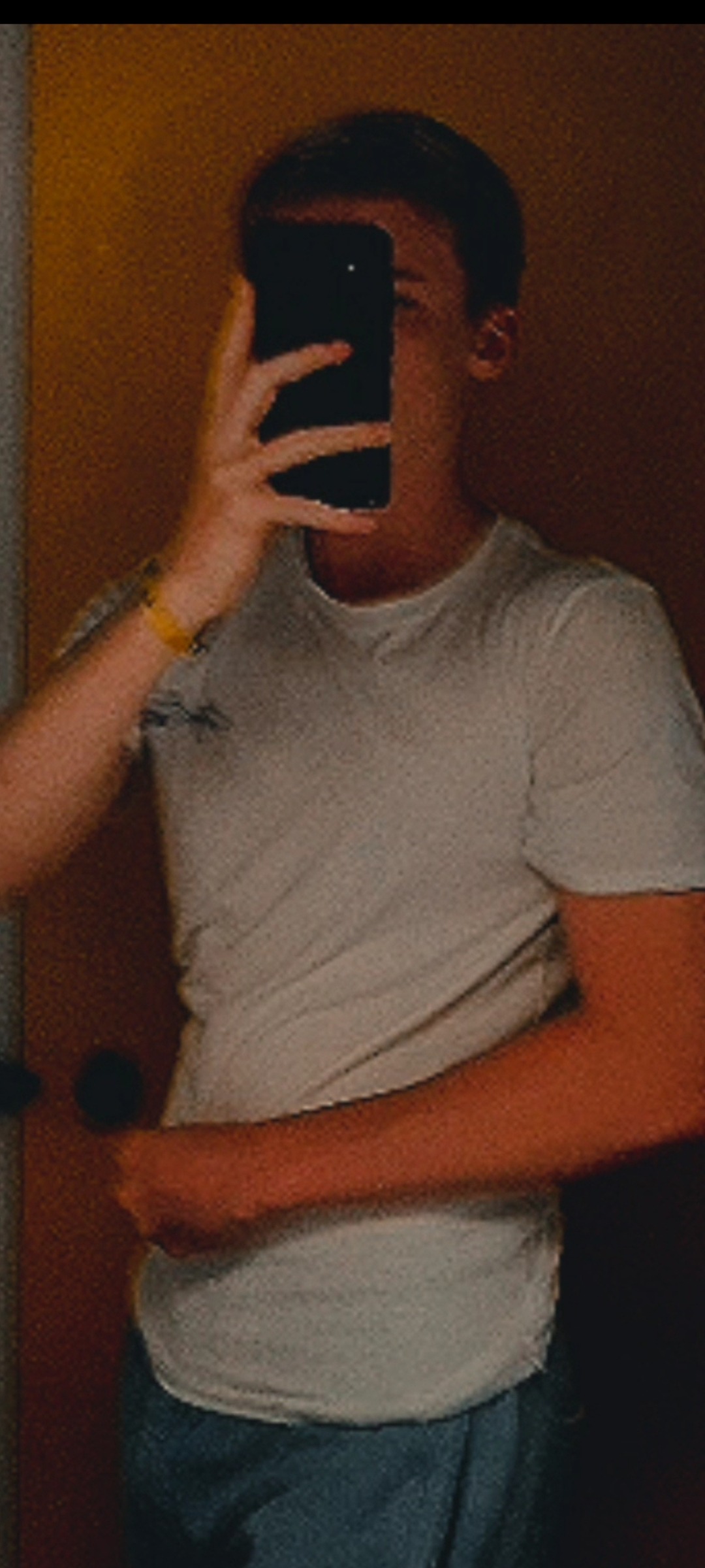 Profil de Mladen, 20 ans, Annonce Coquine à Sihlbrugg Station
