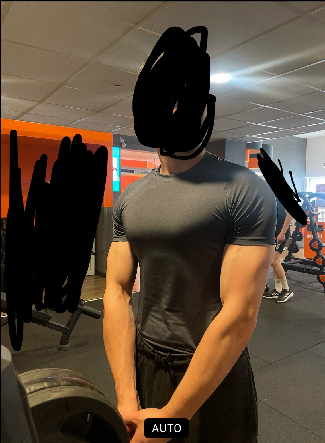 Profil de Chaabane, 22 ans, Annonce Coquine à Buttisholz