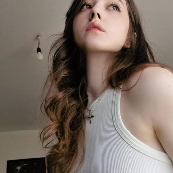 Profil de Itala, 22 ans, Annonce Coquine à Gressy