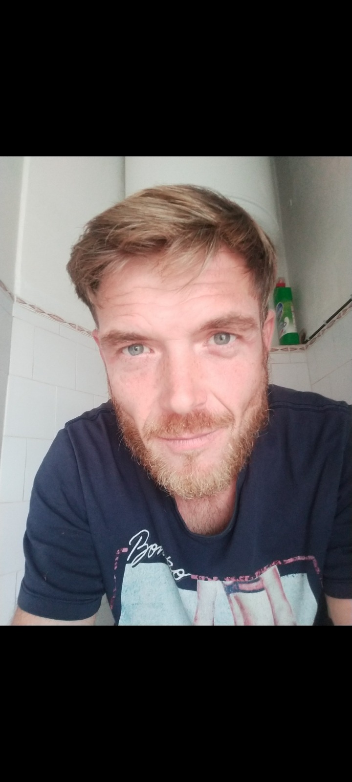 Profil de Gino, 38 ans, Annonce Coquine à Züberwangen