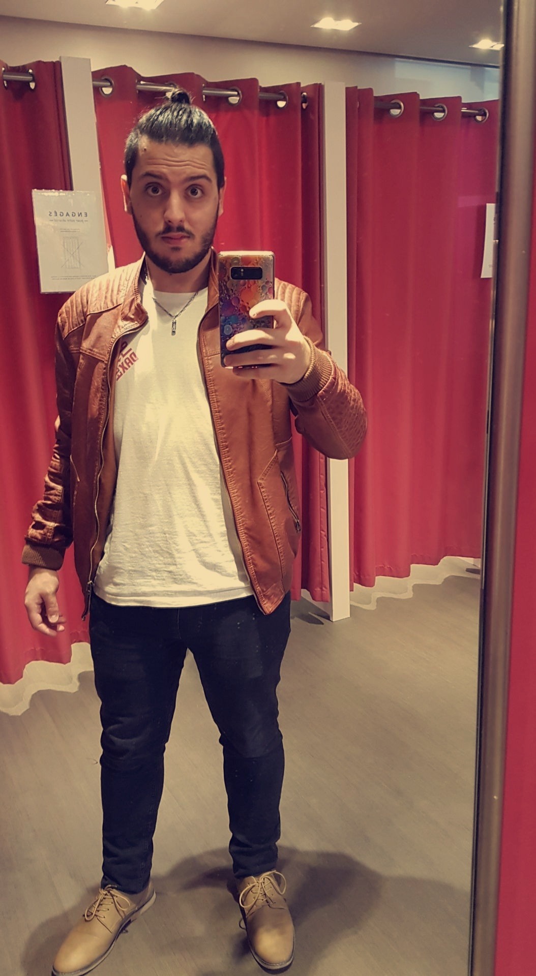 Profil de Sully, 29 ans, Annonce Coquine à Aeschi SO