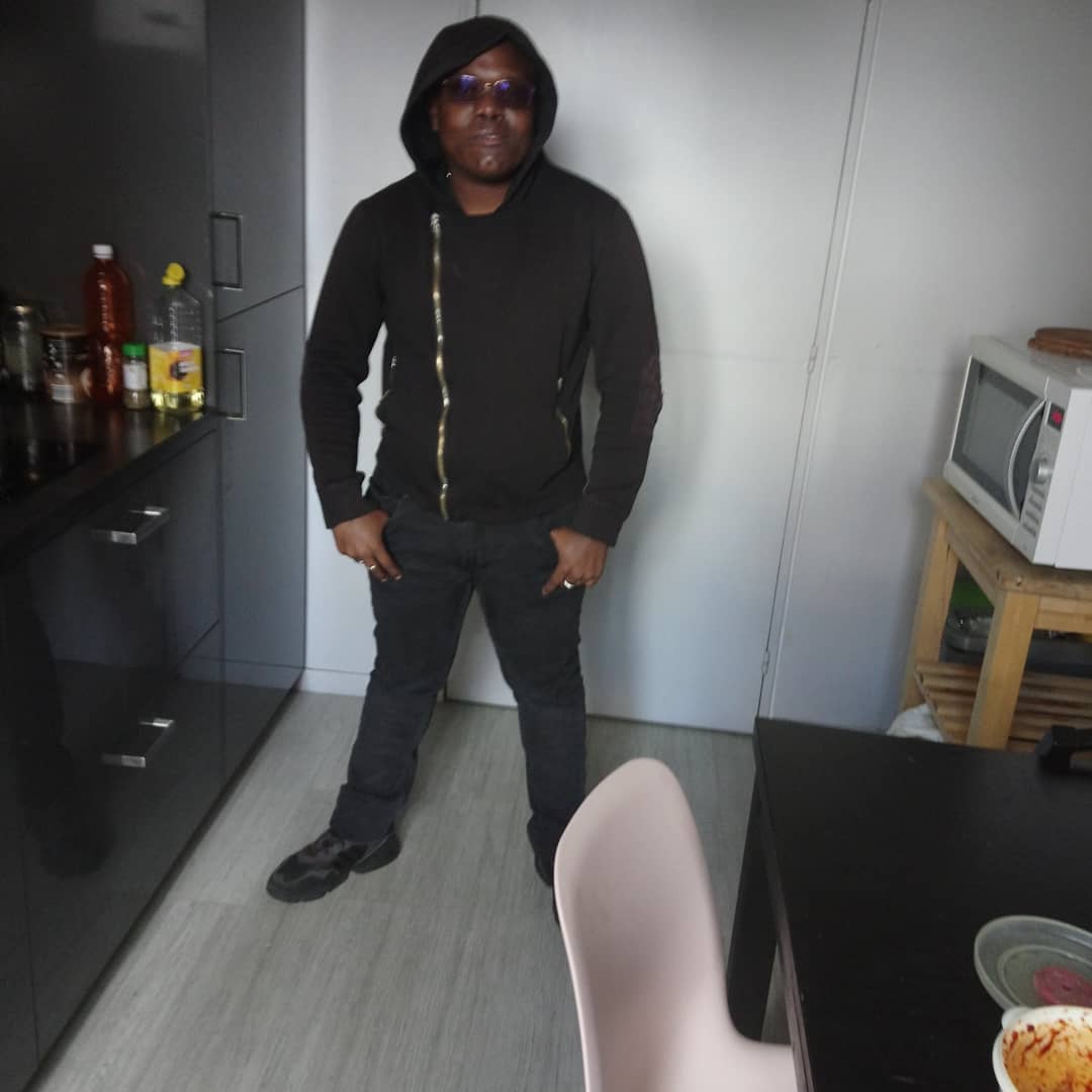Profil de Sullyvane, 32 ans, Annonce Coquine à Büren SO