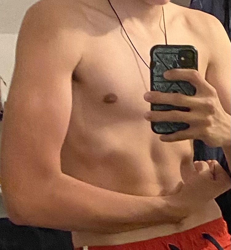 Profil de Giovany, 19 ans, Annonce Coquine à Les Ecorcheresses
