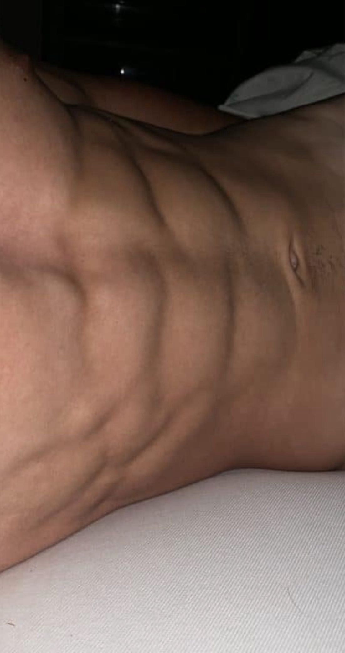 Profil de Toby, 25 ans, Annonce Coquine à Lüterswil