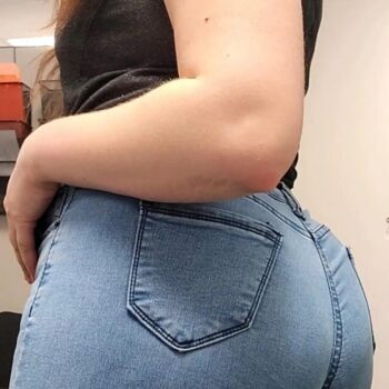 Profil de Amna, 41 ans, Annonce Coquine à Schangnau