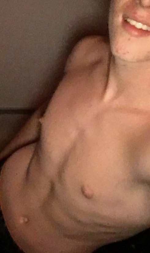 Profil de Anouar, 25 ans, Annonce Coquine à Seewis Dorf