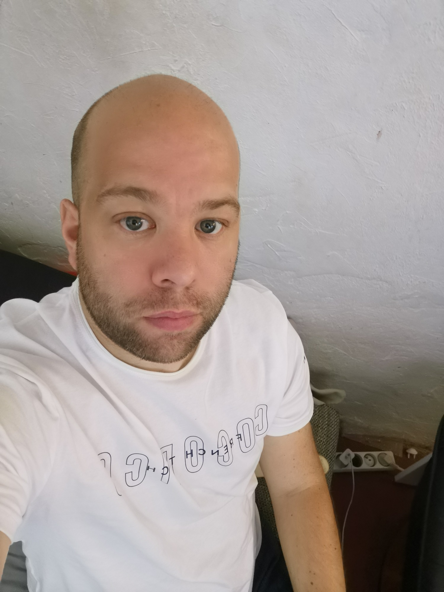Profil de Jin, 43 ans, Annonce Coquine à Felsberg