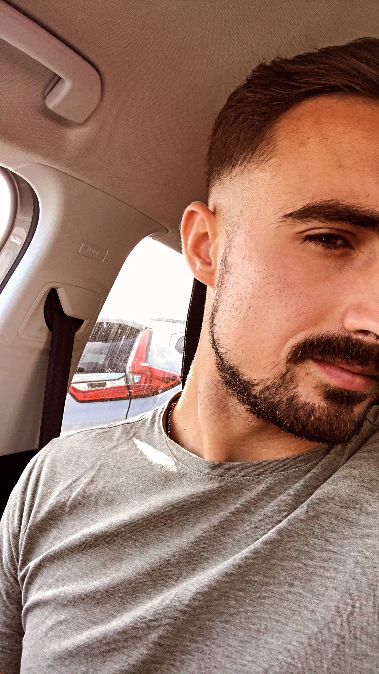 Profil de Elouen, 30 ans, Annonce Coquine à Confignon